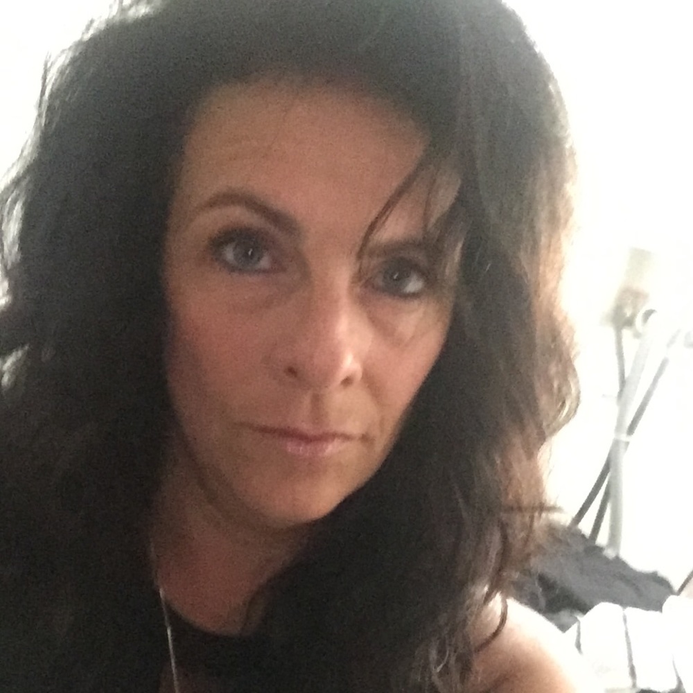 Meet your Posher, Alisa